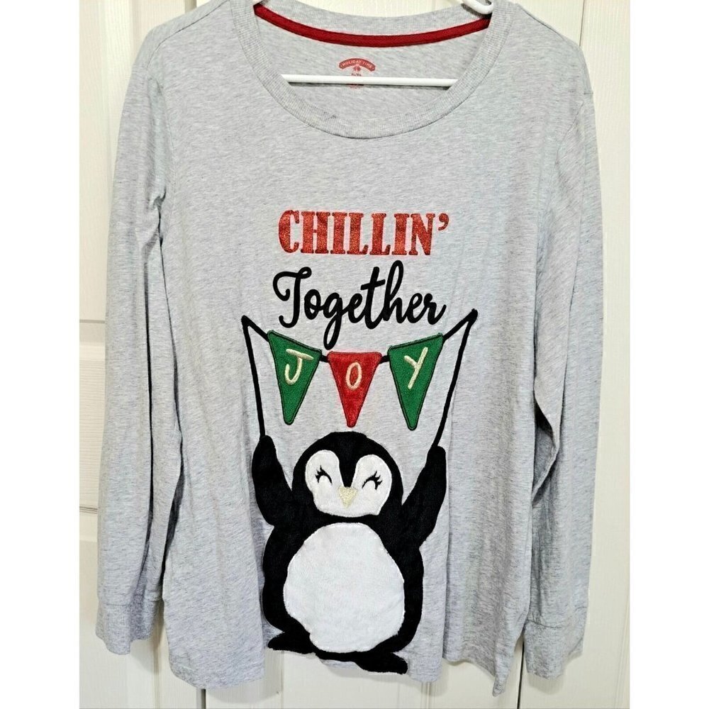 Holiday Time XL Gray Long Sleeve Sweatshirt Penguin "Chillin Together JOY"